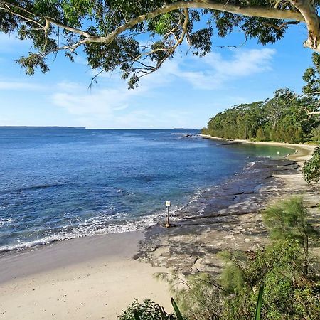 Jervis Bay Waterfront Villa Vincentia Exterior photo