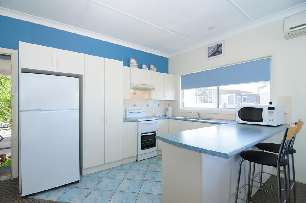 Jervis Bay Waterfront Villa Vincentia Room photo