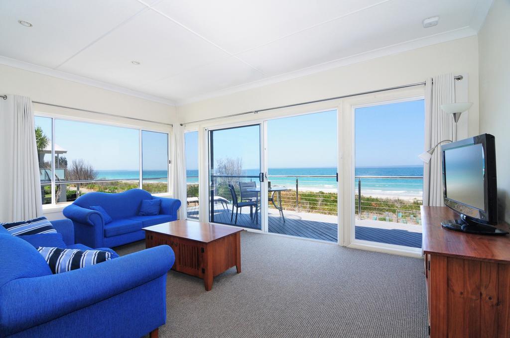 Jervis Bay Waterfront Villa Vincentia Room photo