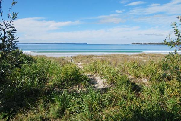 Jervis Bay Waterfront Villa Vincentia Exterior photo